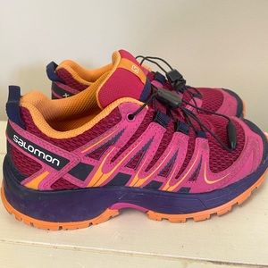 Salomon XA PRO 3D JUNIOR TRAIL RUNNING SHOES KID'S size 1